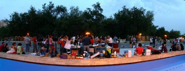 20f7fece5369bcd79dce844502c3e3a5 Urban Soup Night   ieri in Parcul Tineretului.