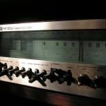 f3bb9382faaf2bf0d2dae8d7fd0b85bf Caut... amplif vintage!